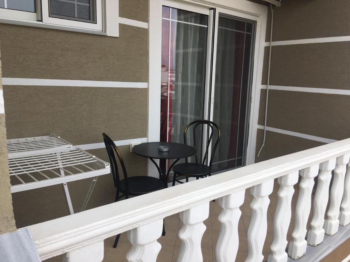 Vila Mario Aparthotel Ksamil Bagian luar foto