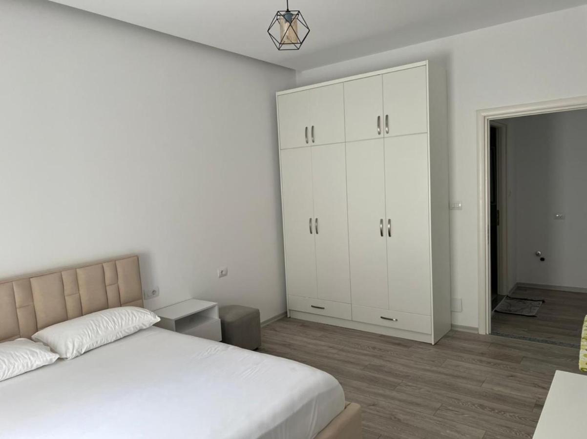 Vila Mario Aparthotel Ksamil Bagian luar foto