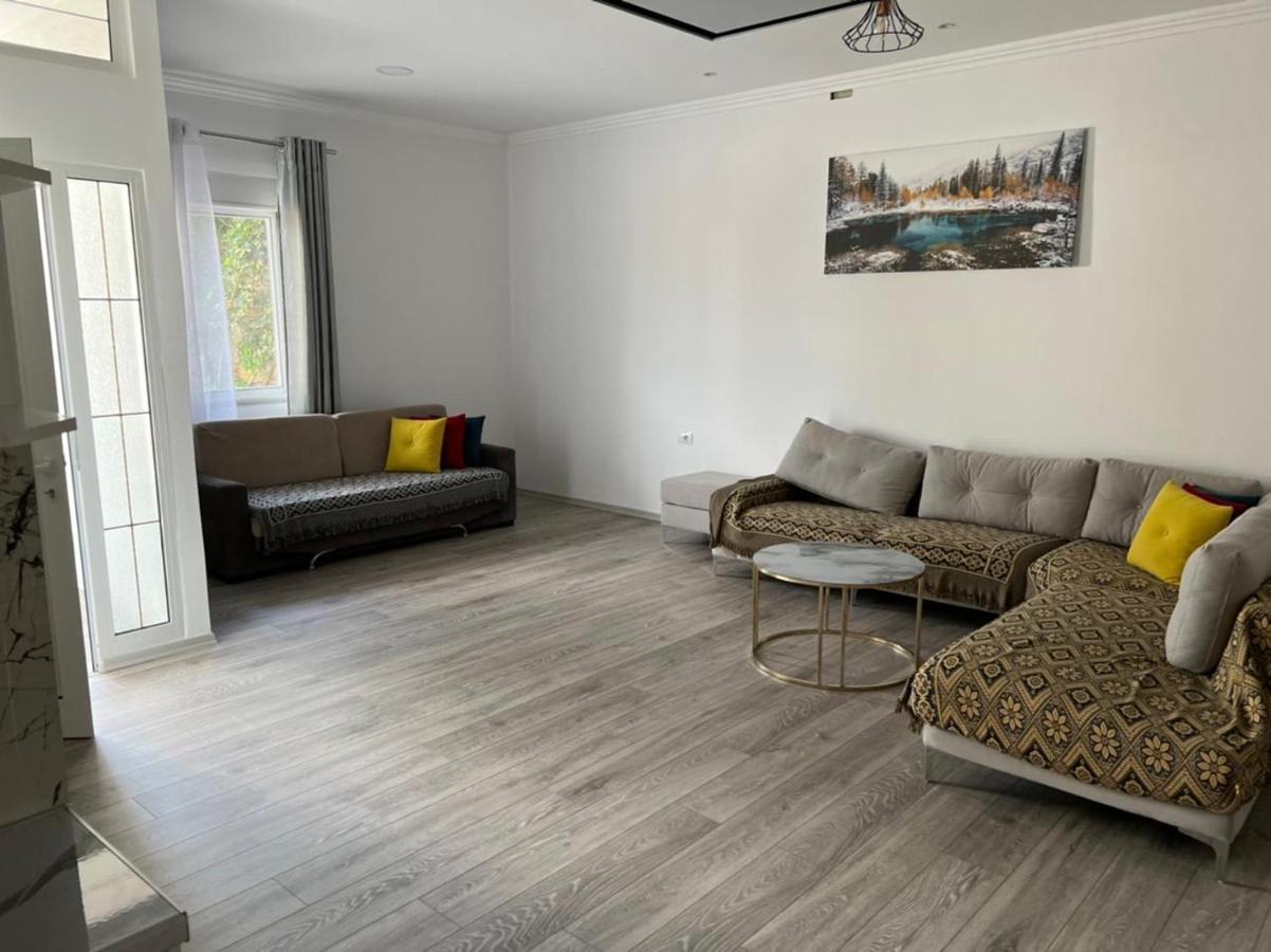 Vila Mario Aparthotel Ksamil Bagian luar foto