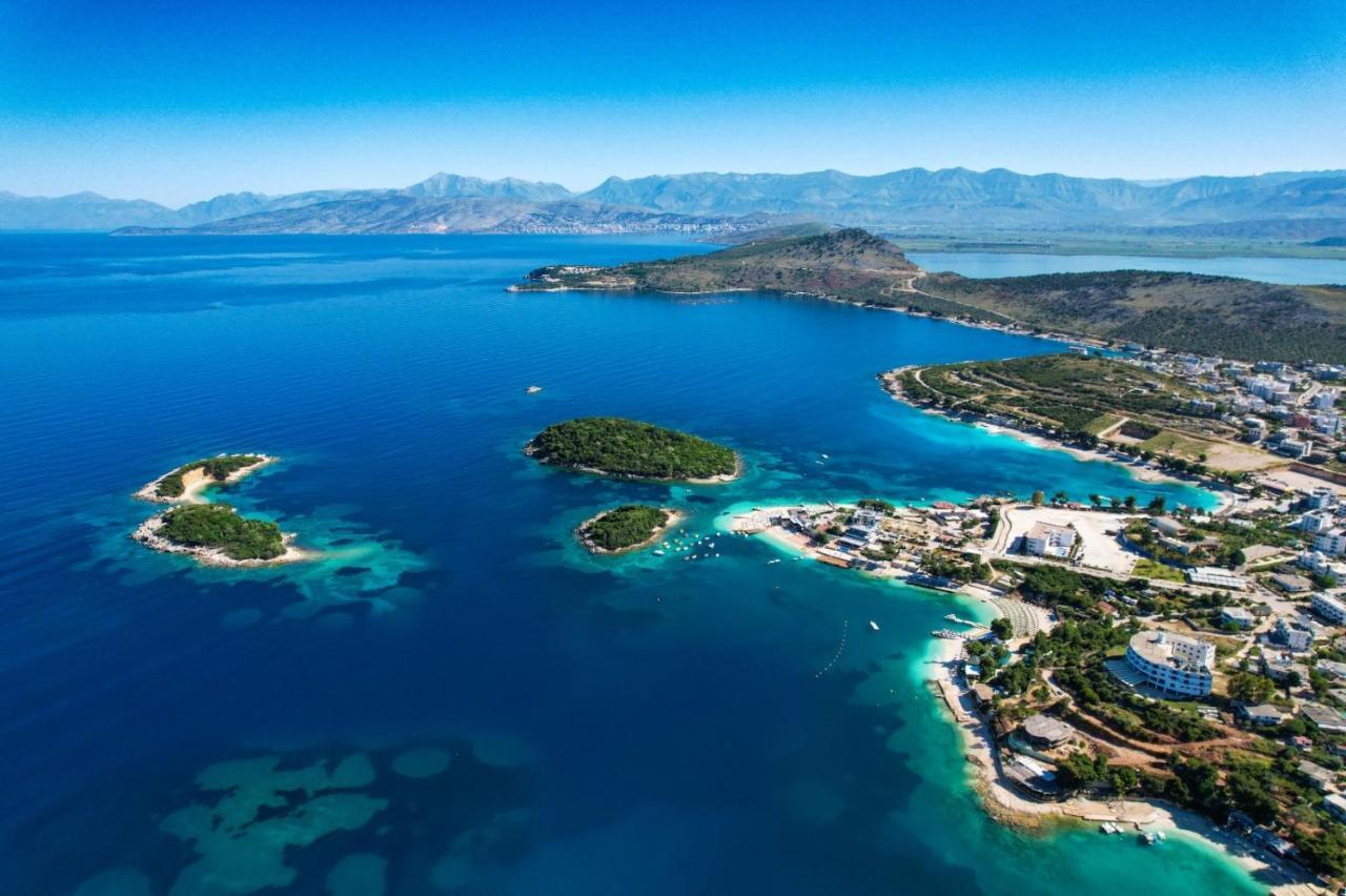 Vila Mario Aparthotel Ksamil Bagian luar foto