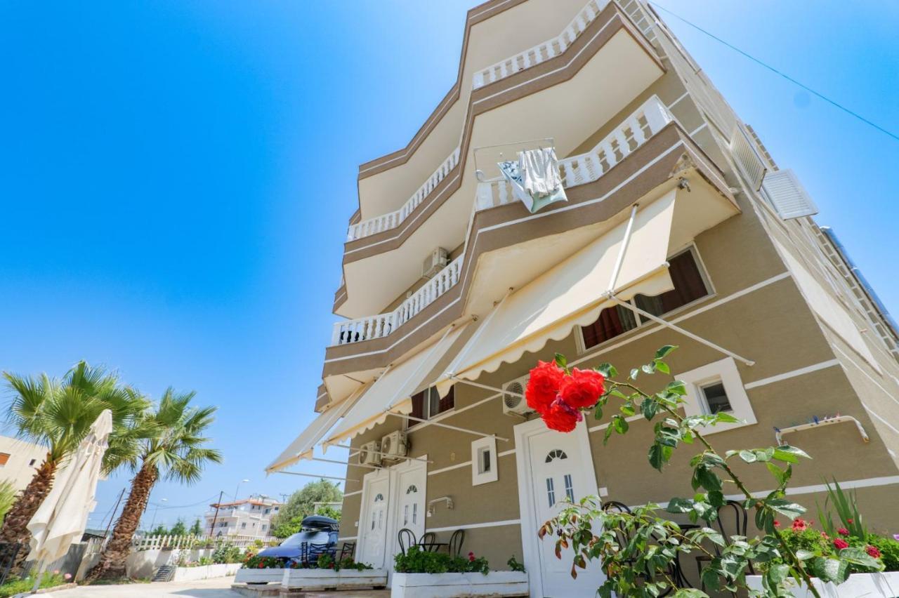 Vila Mario Aparthotel Ksamil Bagian luar foto
